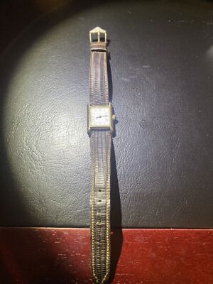 Montre Femme Unitron Christmas - Cadran Rouge Et Blanc, Bracelet Cuir Neuf