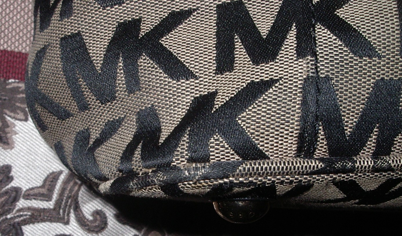 Michael Kors Tan Signature Jacquard Jet Set Tote Bag With Black Leather Handles thumbnail 4