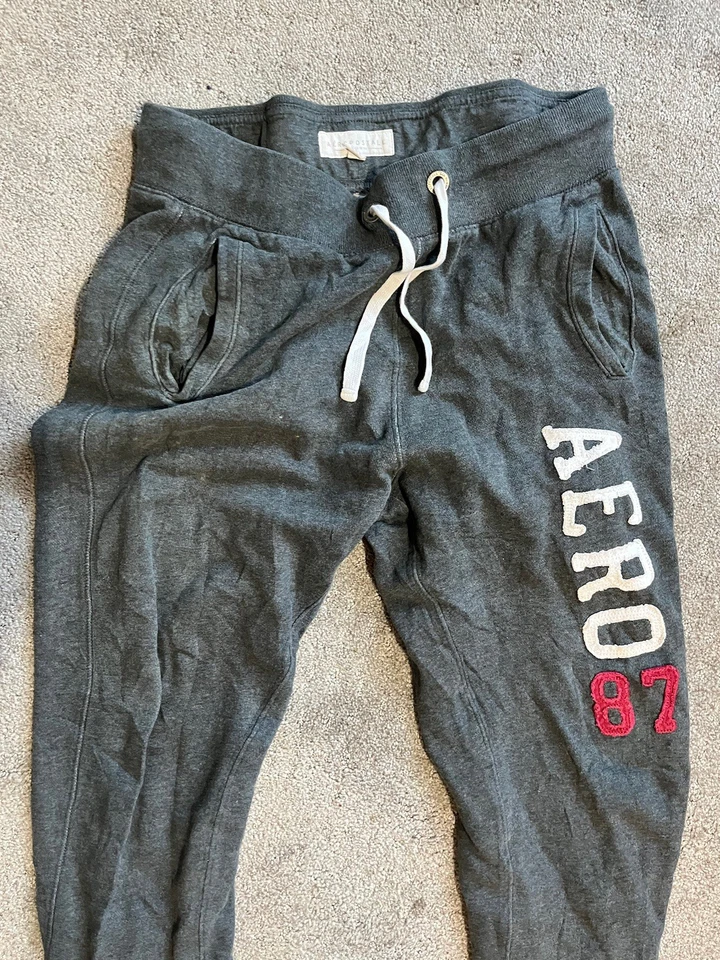 Aeropostale - Pantalones deportivos - Cordón - Gris Talla S Foto 2 de 4