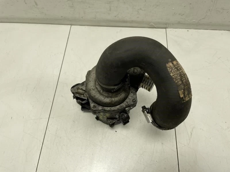 2007 2010 BMW X5 E70/FE43 ENGINE WATER PUMP W/ COOLING INLET&THERMOSTAT PIPE - Image 4 of 4