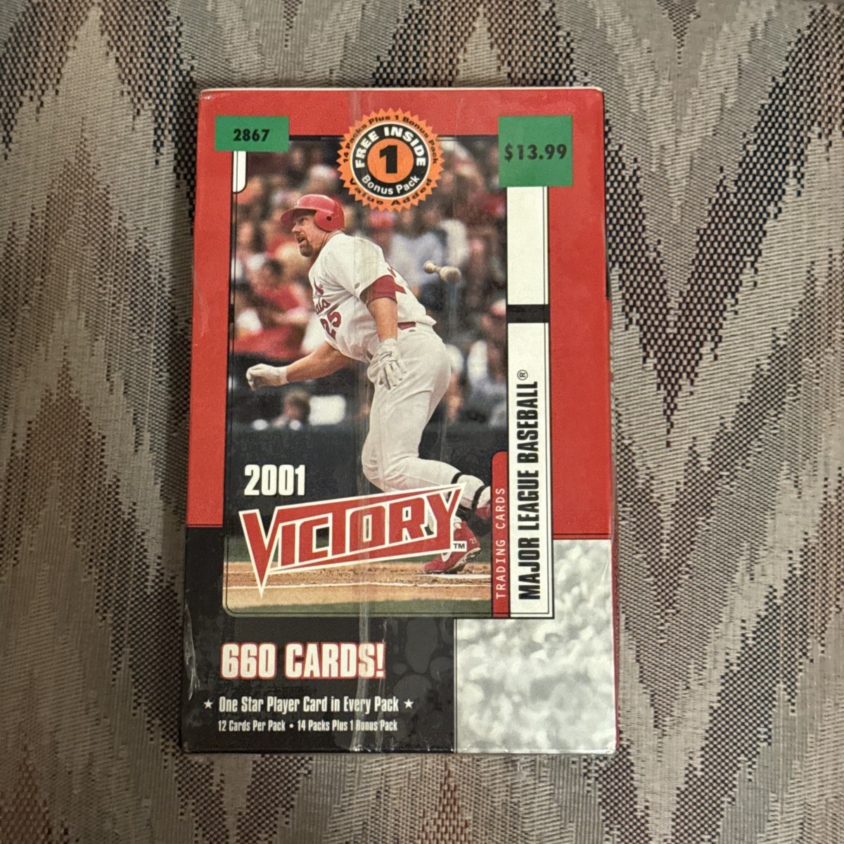 2001 VICTORY MLB TRADING CARDS SEALED BOX | eBay