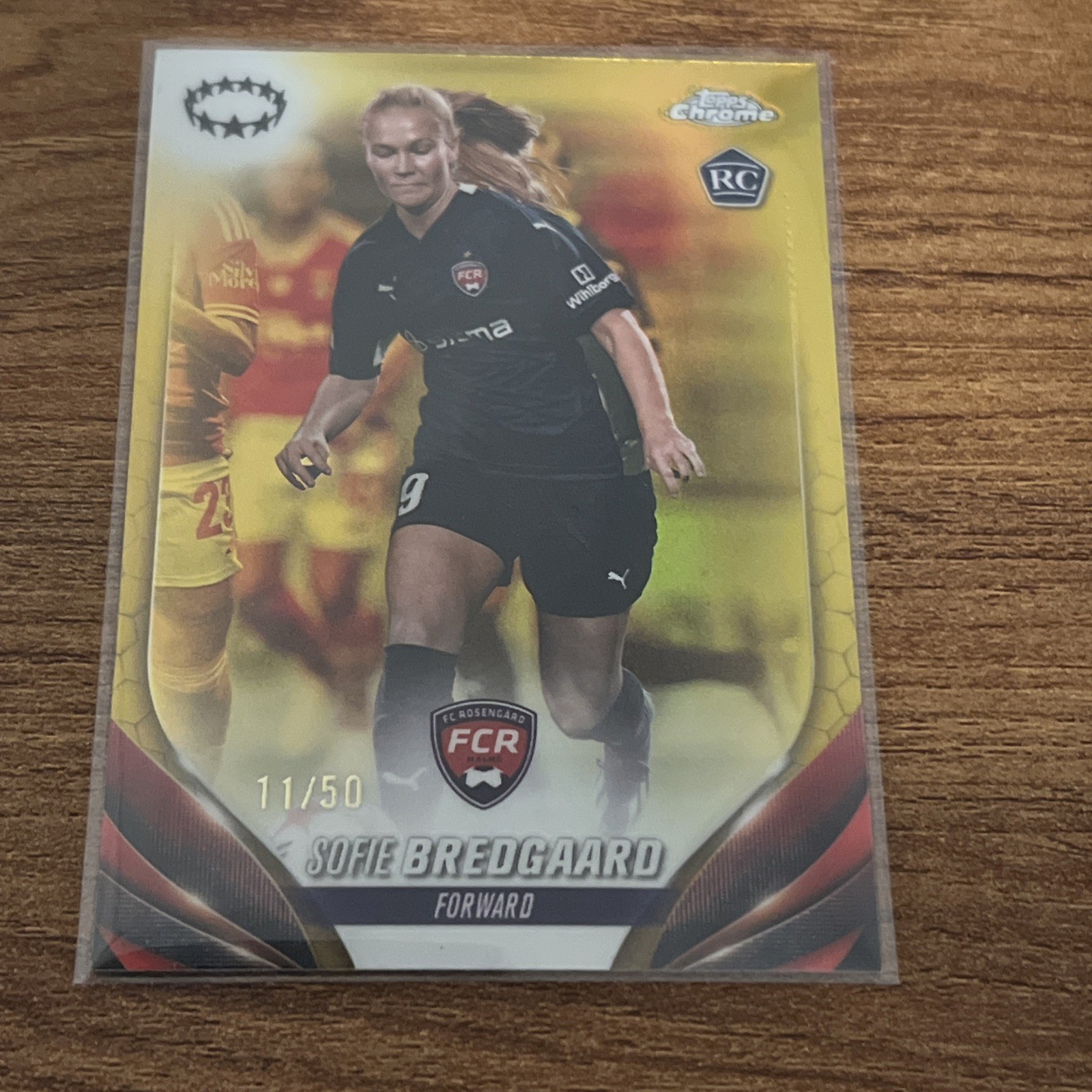 2023-24 Topps Chrome Uefa Women's Champions League - Sofie Bredgaard #92 Gold...