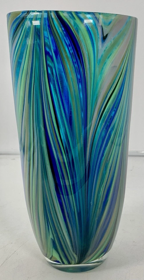 Cyan Design Turin Large Vase Turquoise, Cobalt Blues - Image 3 of 4