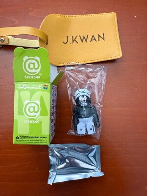Medicom Be@rbrick 100% Series49 Secret Smurf