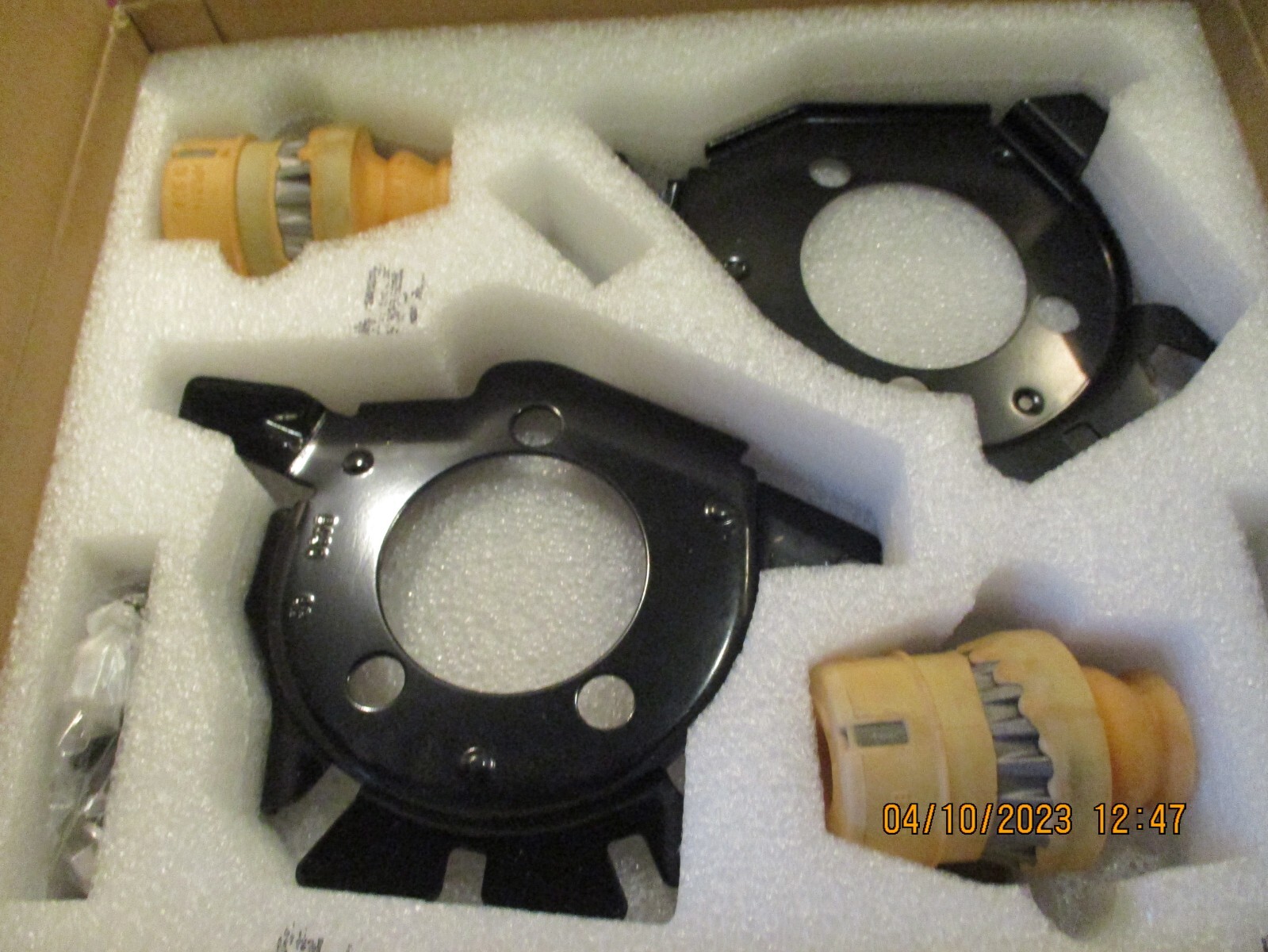 MASERATI # 673005734 BRAND NEW SUSPENSION REINFORCEMENT FIXED DOME KIT