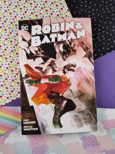 Robin & Batman, Vol. 1 (tapa dura, 2022) primera impresión - Imagen 1 de 2