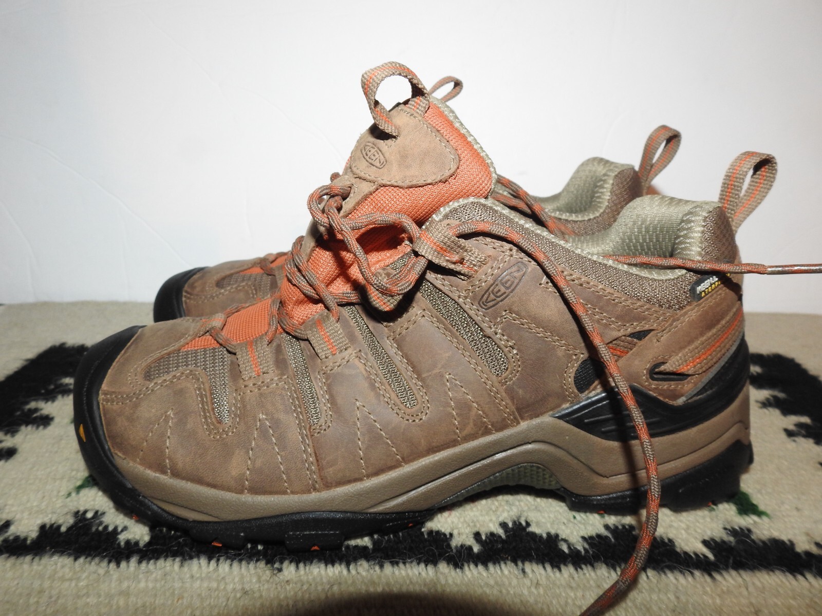 Scarpe da trekking KEEN da uomo marroni in pelle tessile impermeabili taglia 8 stringate ottime