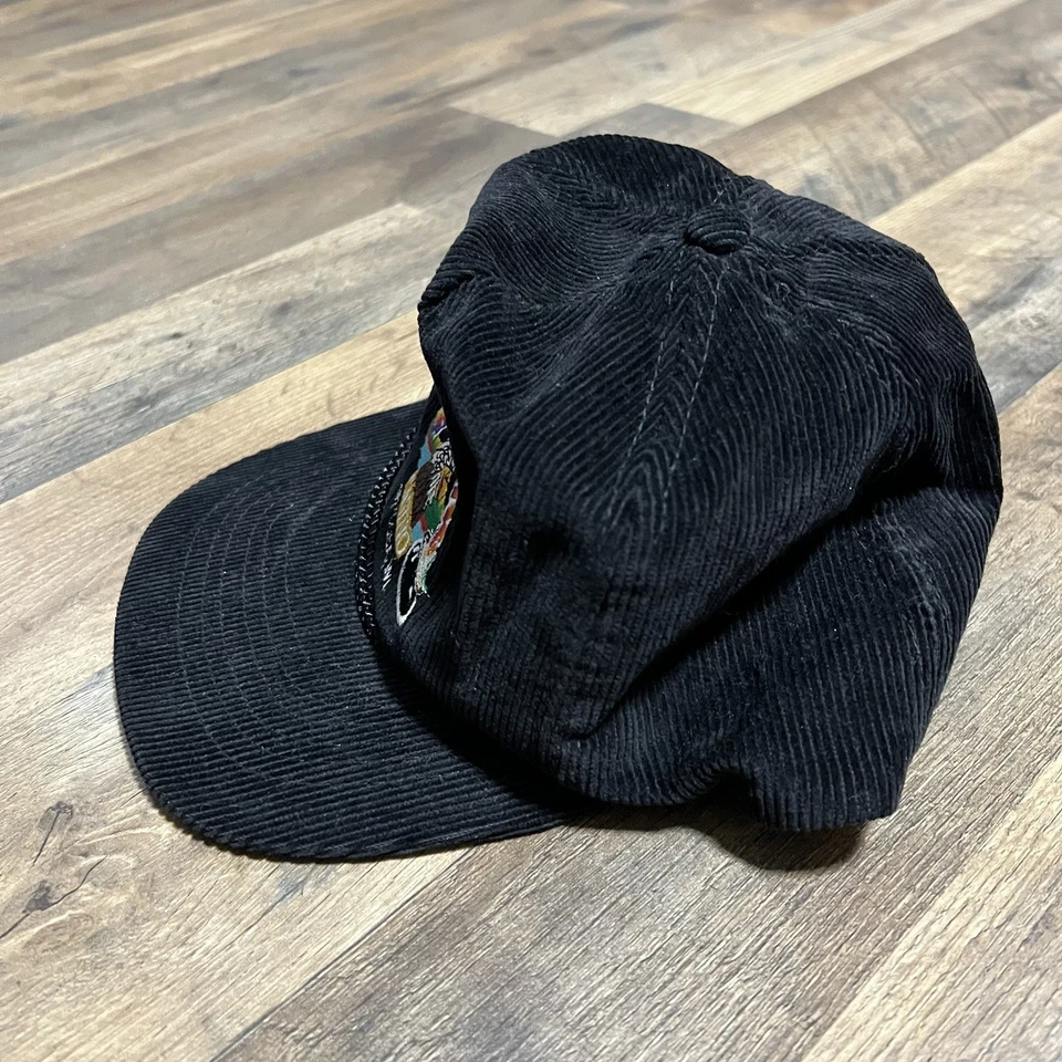 De colección Años 90 Arco Iris Casino Nekoosa Wisconsin WI Cuerda Camionero Sombrero Pana Negra Foto 4 de 4