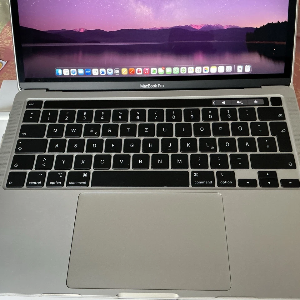 Apple MacBook Pro 13" 2020 · i5 · 16GB · 1TB, Foto 2 von 5
