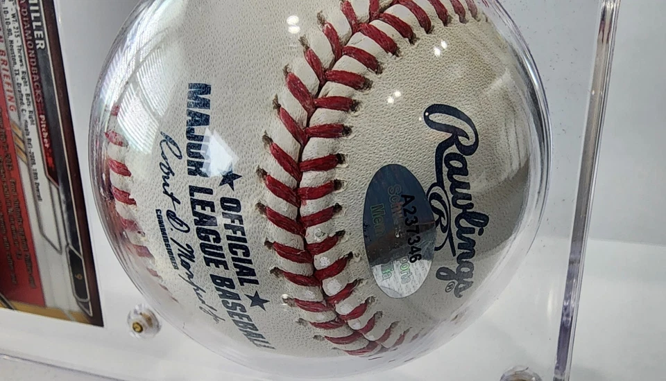 谢尔比·米勒亲笔签名签名罗林斯官方美国职棒大联盟棒球钻石背 — 第 3/3 张图片