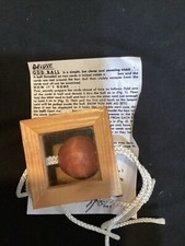 ODD BALL Deluxe Magic Trick