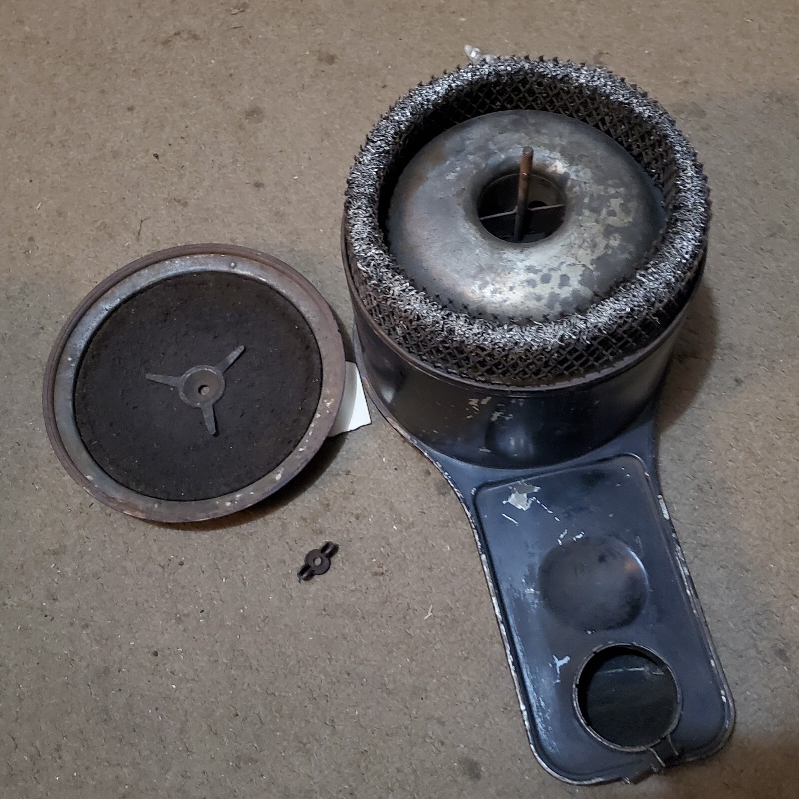 VINTAGE OIL BATH AIR CLEANER Carburetor Chevy Pickup Truck 1955 ?? Used