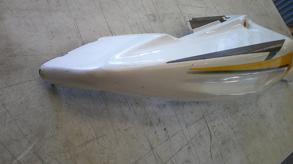 2001 - 2009 Hyosung gt250 250R 右后尾整流罩面板 — 第 4/4 张图片