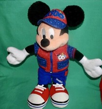 DISNEY PARK MICKEY MOUSE 2006 COLLECTIBLE 18" DISNEYLAND PLUSH TOY NEW WITH TAG