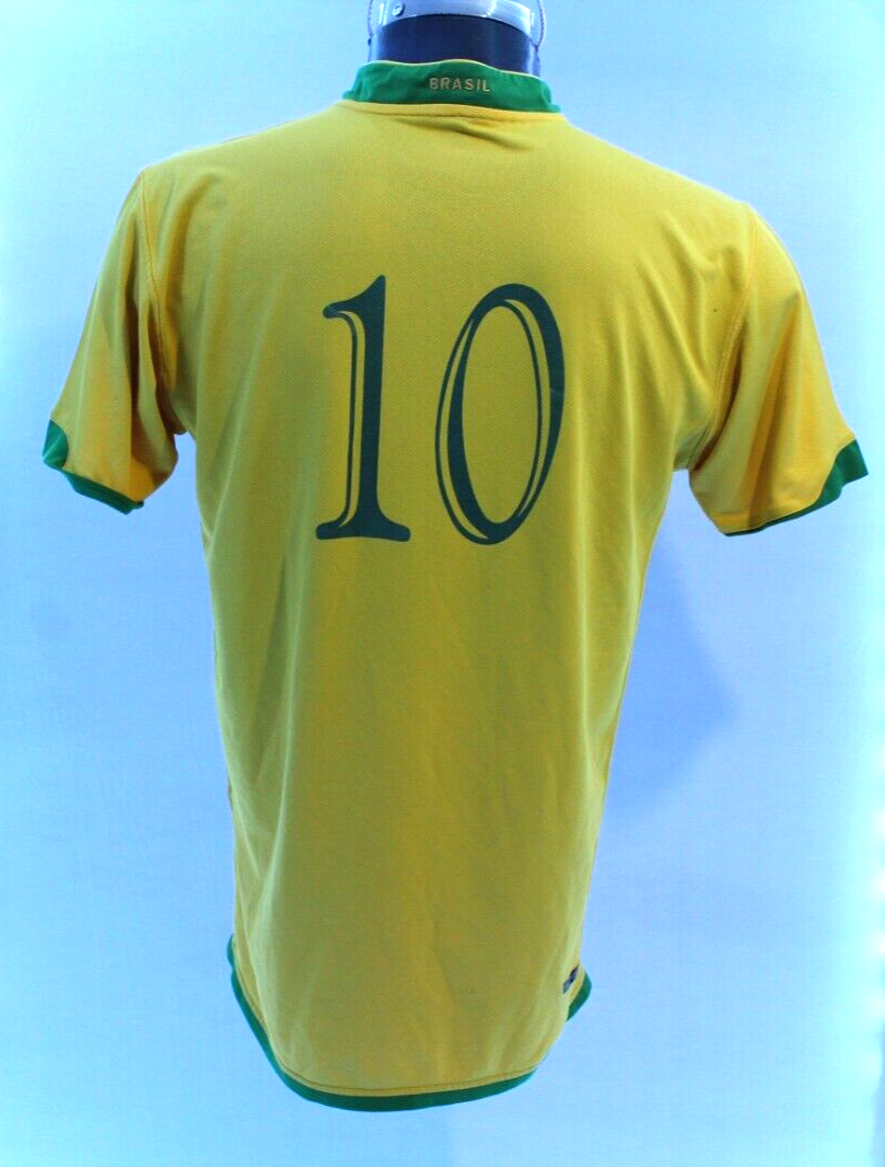 Brasil Jersey Team Authentic Nike Size L 2006 #10 RONALDINHO WORLD