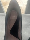Kenneth Cole women’s size 7 suede and leather Pumps — photo 2