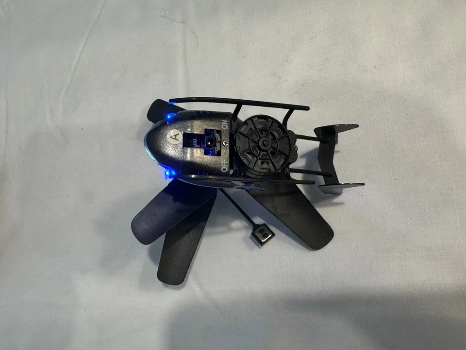 Brookstone u-Control Silver Bullet RC Helicopter In Box - Repair/Adjustment B177 - Image 3 of 4