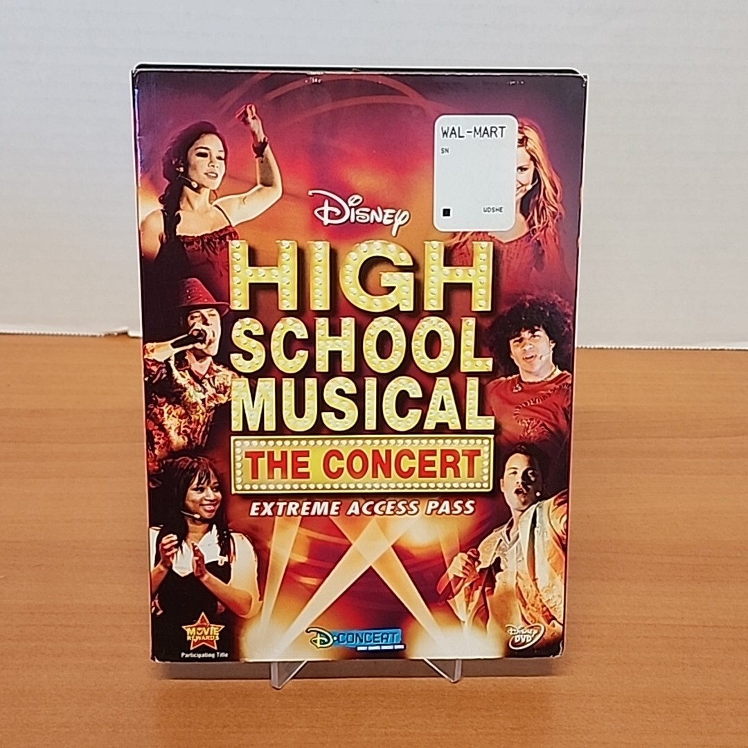 High School Musical: The Concert Extreme Access Pass (DVD, 2007)