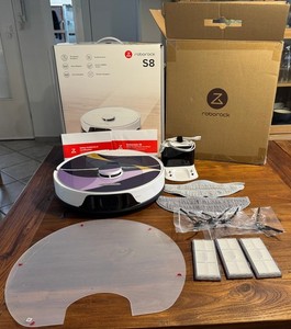 Roborock S8 Saugroboter mit Doppelbürste und Wischfunktion - Weiß -#TOP ZUSTAND#