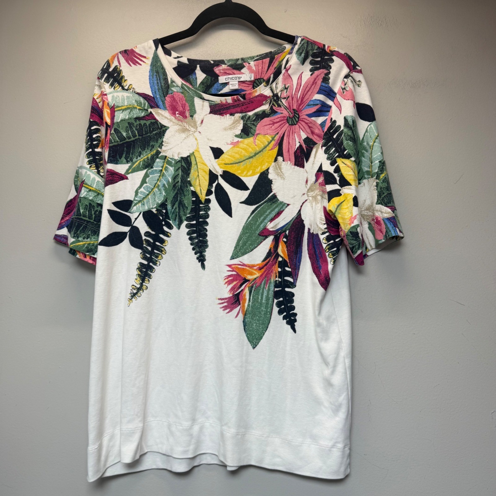 Chico's Floral T-Shirt Womens 3 XL White Tropical Cotton Excellent Short Sleeve