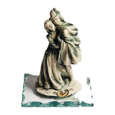 Linea Del Veccio Romeo and Juliet Sculpture On Glass Stand Made In Italy 