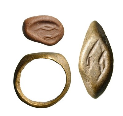 Early Judaean Bronze Ring With Incised Symbol Levant c2nd 1st Century BC