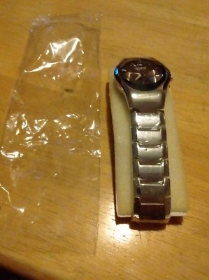 Montre Vintage Genève Quartz - Boîtier Doré 43mm, Cadran Noir Chiffres Romains - Unisexe - Fonctionne