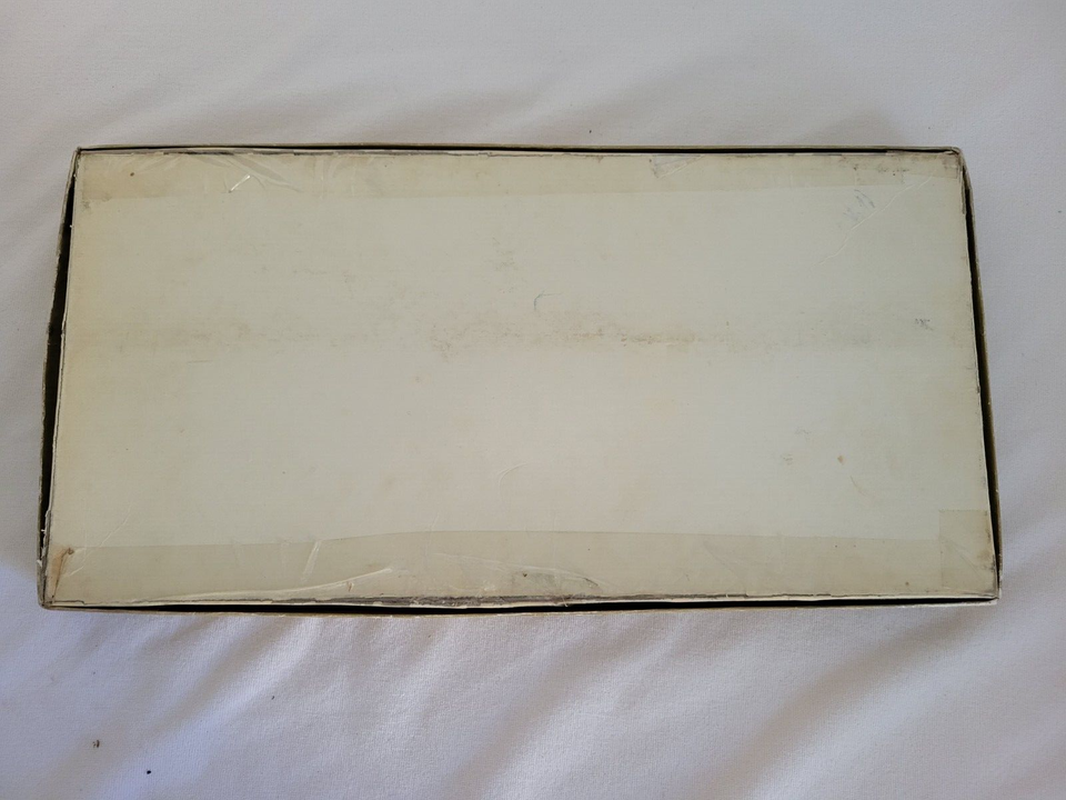 Clue Board Game Detective Crime Parker Brothers 1960s VTG eBay