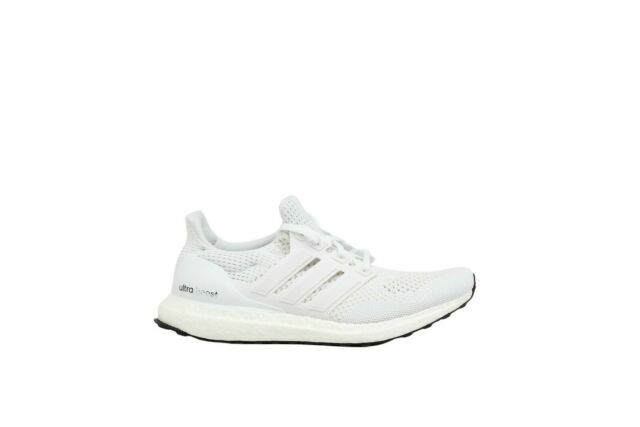 white ultra boost 10.5