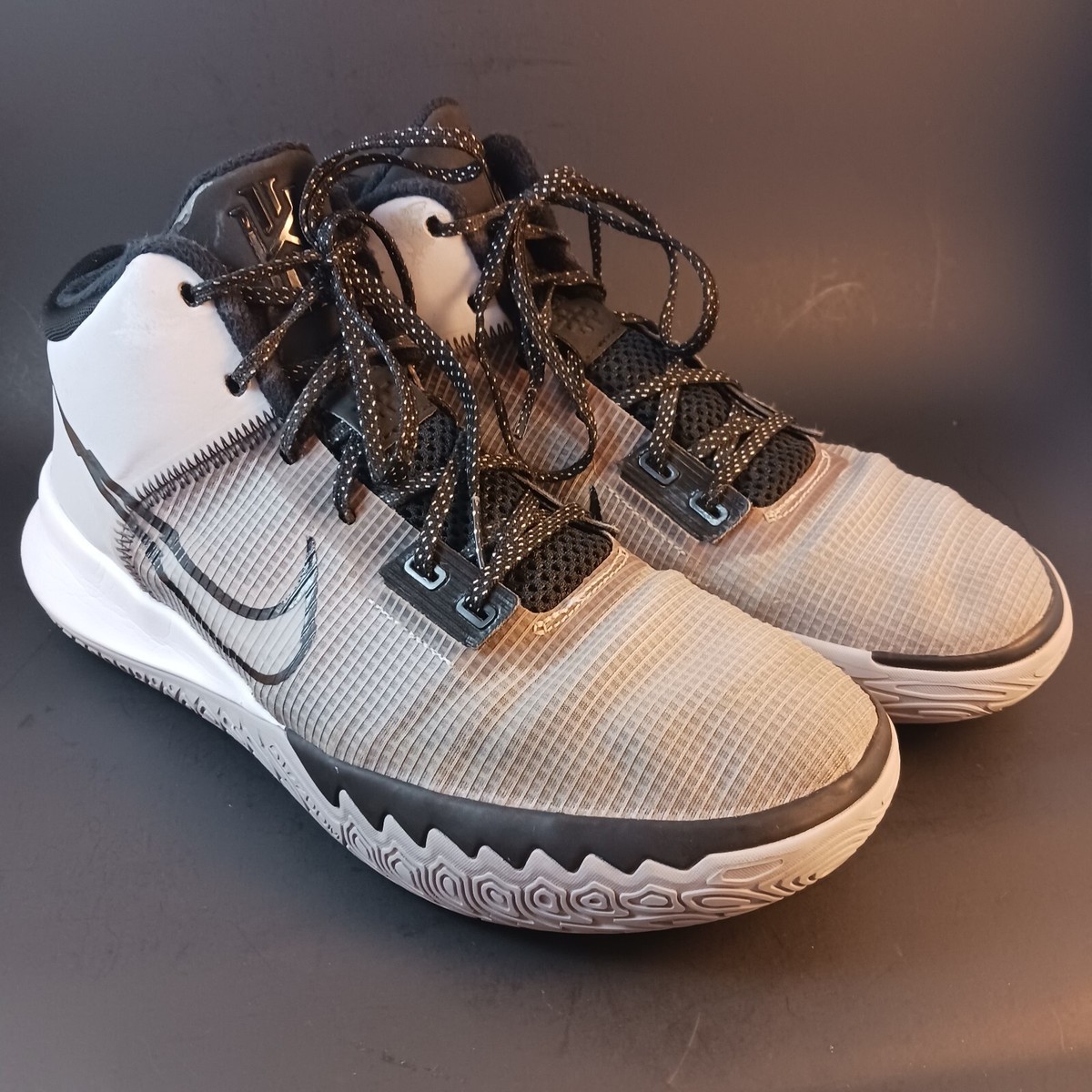 Nike CT1972-002 - Mens 11 Nike Kyrie Flytrap 4 Wolf Gray White Basketball Shoes 2021  main image 2