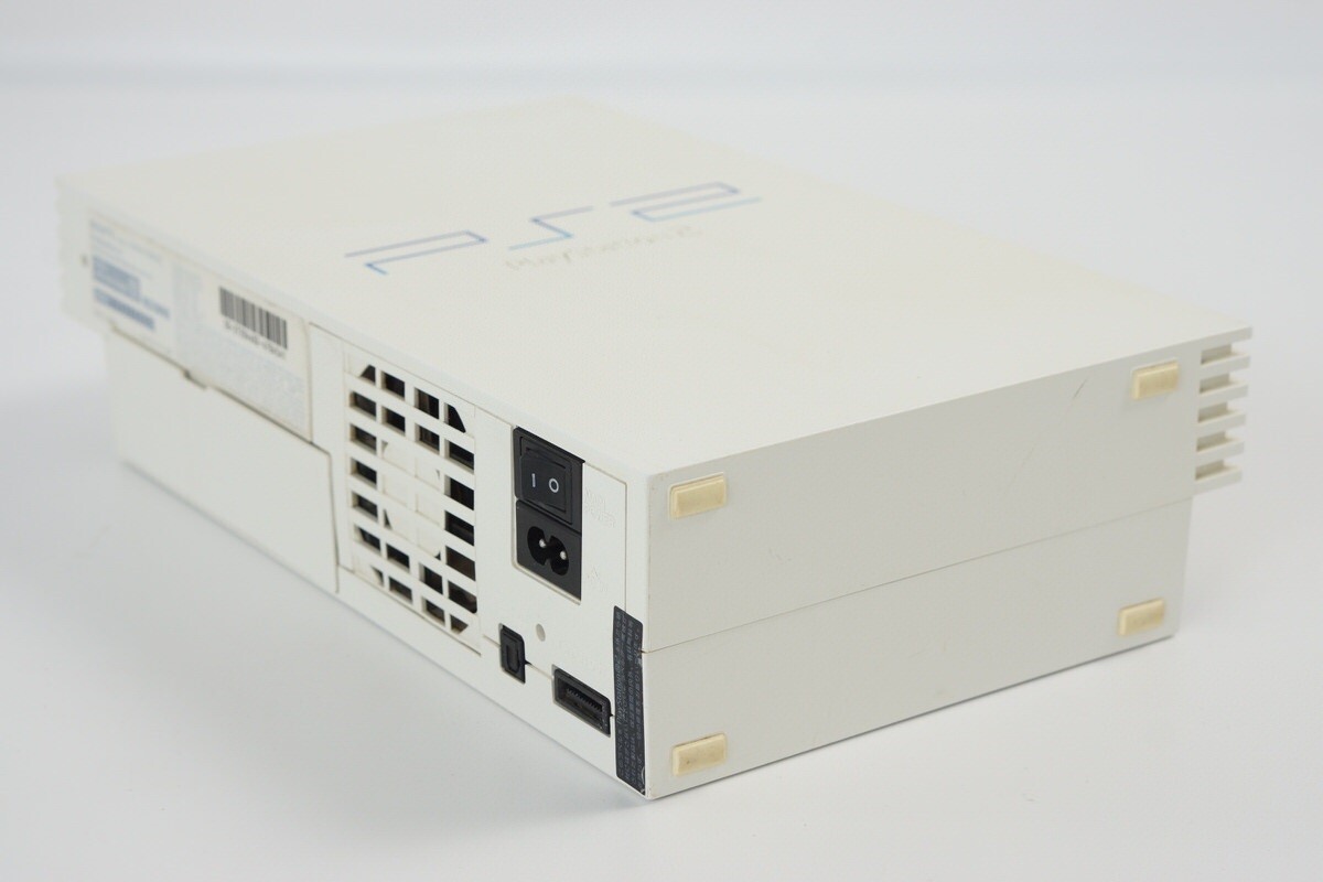 PS2 ホワイト Amazon | PlayStation 2 セラミック・ホワイト (SCPH-90000CW