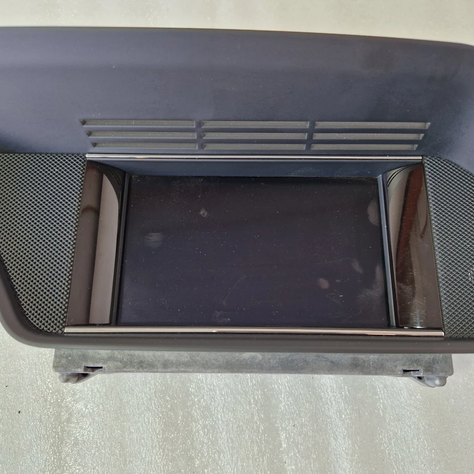 E98* Mercedes Benz W212 Zentraldisplay Navi Bildschirm Monitor A2129010400 - Bild 2 von 4