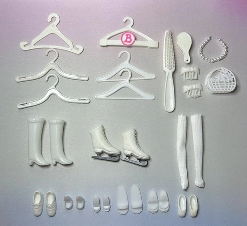 Vintage *Barbie* White Shoes & Mixed Accessories 30-piece LOT, Read
