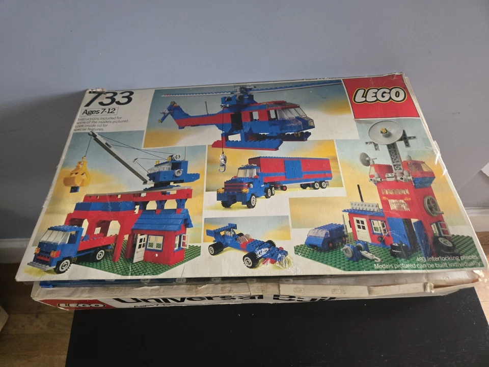 LEGO 733 Universal Building Set NOT COMPLETE,MIXED ERA W MANUEL - Image 2 of 4