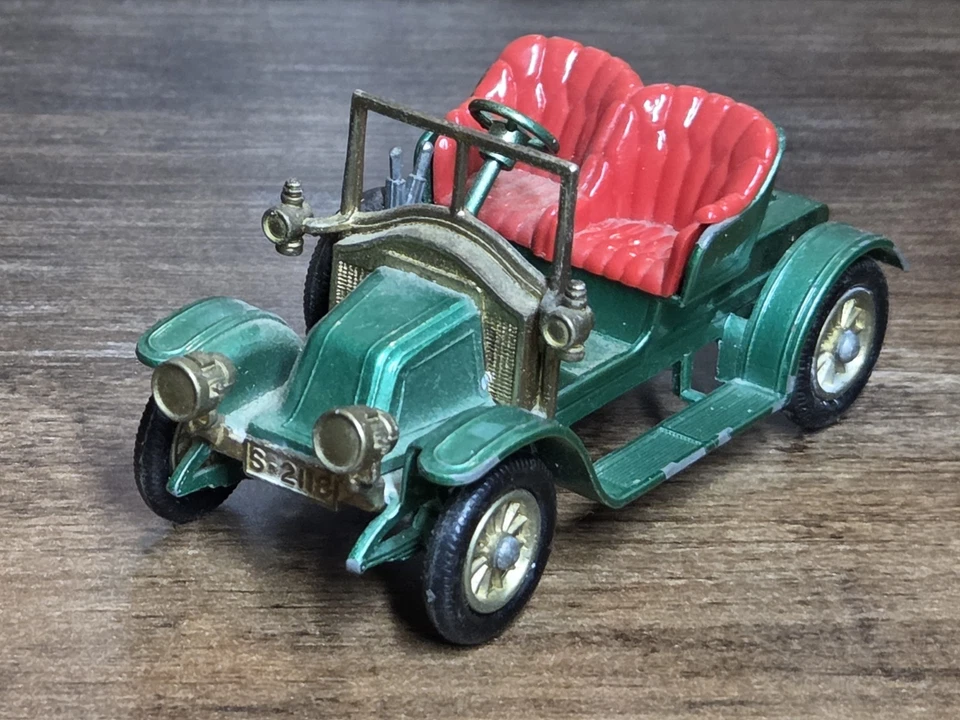 Vintage 1911 Renault Matchbox Models of Yesteryear Green Lesney Collectible Y-2 - Image 2 of 4