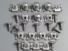 30 x Unterfarschutz Motorschutz Reparatur Clips Schrauben für BMW E39 E38 E52