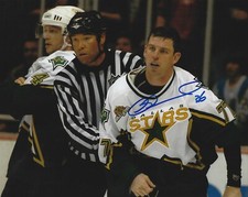 Autographed 8x10 MATTHEW BARNABY Dallas Stars Photo w/Show Ticket