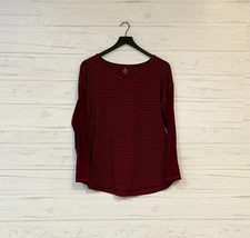 Talbots t shirt womens size 1x long sleeve v neck red patterned stretch