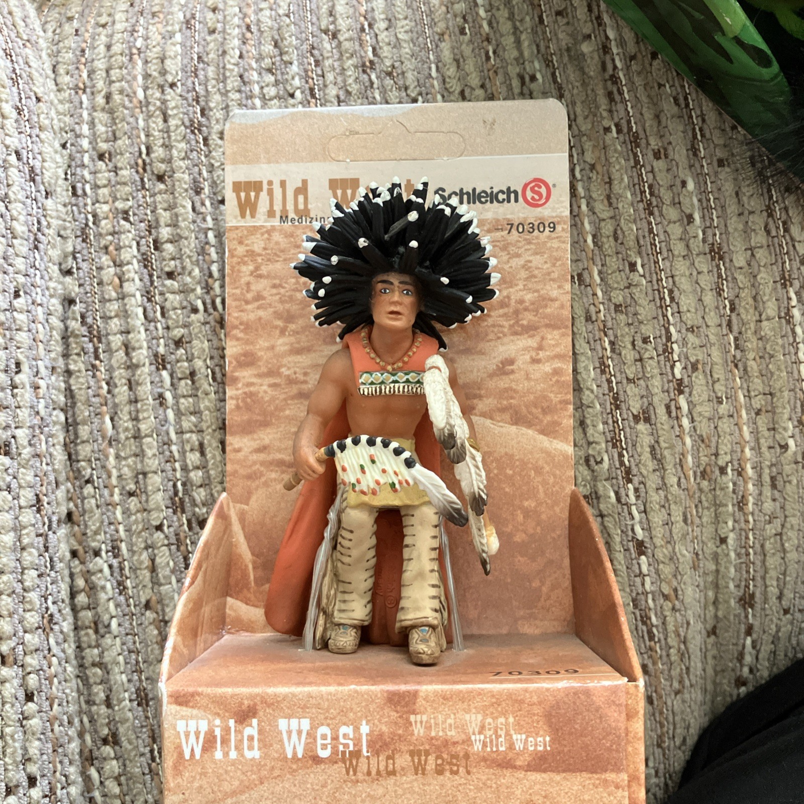 Schleich Wild West Medicine Man No. 70309 figure. S33