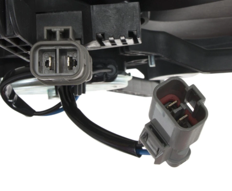 Мотор вентилятора радиатора Four Seasons 76278 в сборе для Nissan Versa Versa Note 12–15 годов выпуска - Изображение 3 из 4