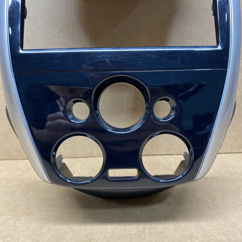 Nissan Versa Note 2015-2019 tablero central radio bisel climatizador moldura Foto 2 de 4