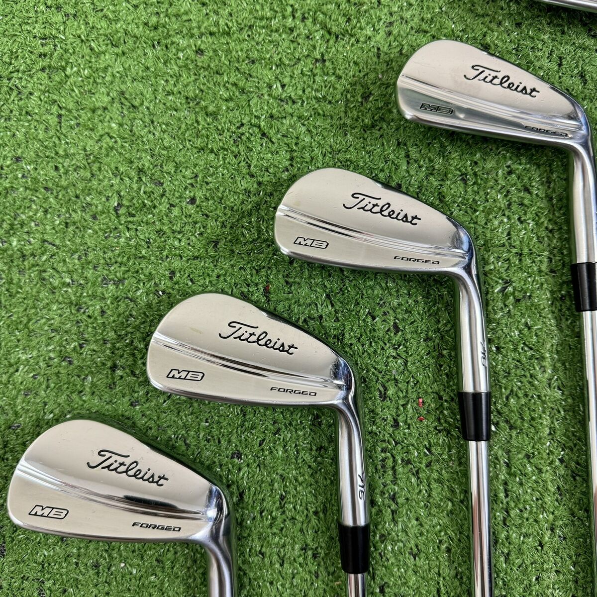 READ Titleist 716 MB Forged Iron Set 3-Pw Stiff True Temper READ Titleist 716 MB Forged Iron Set 3-Pw Stiff True Temper