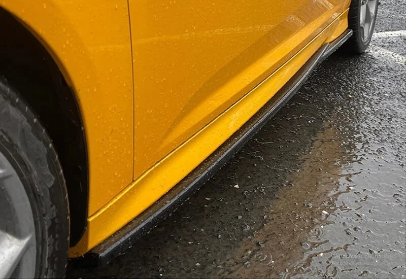 🔥Sotto minigonne adatto per Ford Focus ST Mk3 11+ Lower Extension nero lucido🔥 - Immagine 4 di 4