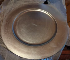 Linens N Things Party Pack Set of 12 13" Silver Chargers