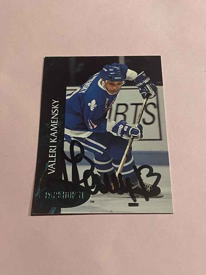 Valeri Kamensky 1992-93 Parkhurst Emerald Ice Auto Autograph - Image 2 of 3