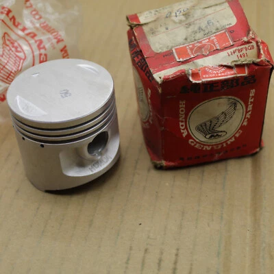 PISTON NU +0.50MM HONDA CB 500 FOUR 1971 - 1973 13103-323-000 - Photo 1/2
