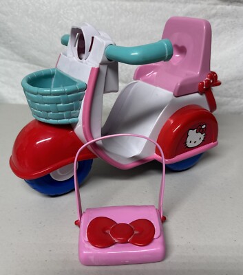 Hello Kitty Chasing Rainbows Scooter - Push Toy For 12'' Dolls Purse Included U25