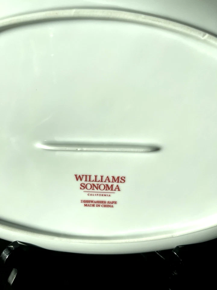 WILLIAMS-SONOMA 14.25" Oval Platter "Twas the Night Before Christmas" Reindeer - Image 2 of 4