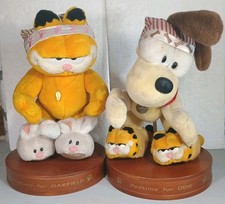 Danbury Bedtime for Odie  Garfield Plush 1994 Signed W/Stands READ DESCRIPTION