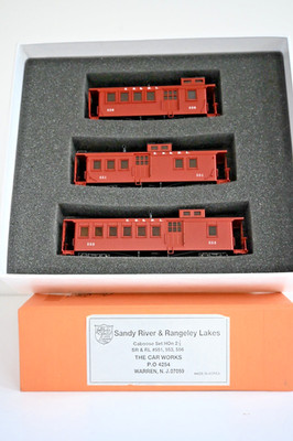 The Car Works Sandy River & Rangeley Lakes SR&RL) HOn21/2 Begleitwagen-Set #551-553-556
